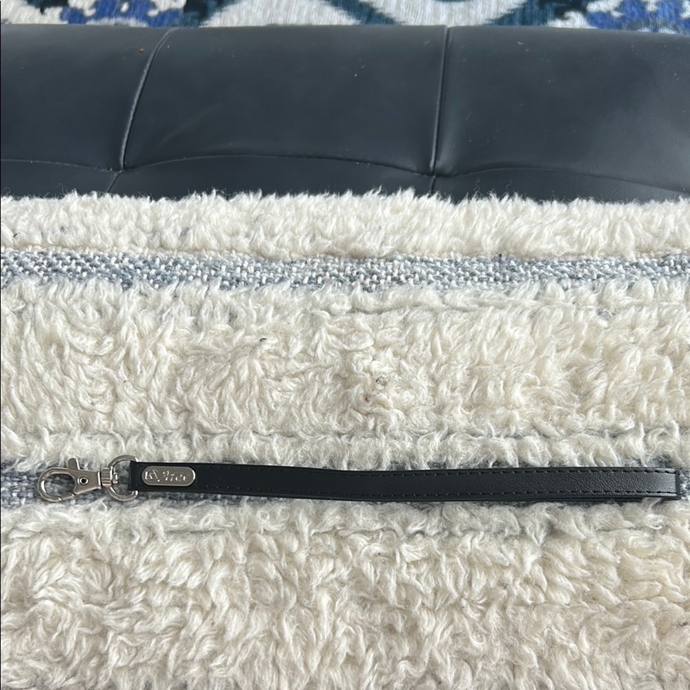 Black Leather Wristlet Strap